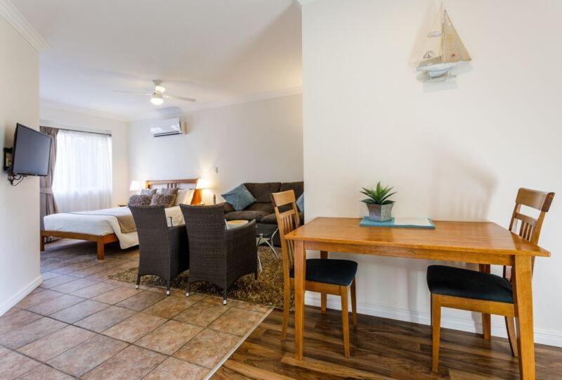 Inn The Tuarts Guest Lodge Busselton Accommodation - Adults Only Exterior foto