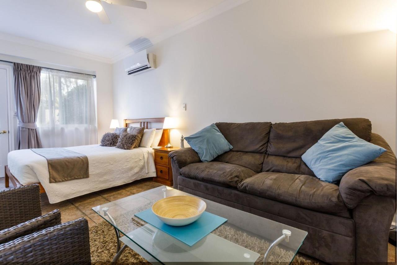 Inn The Tuarts Guest Lodge Busselton Accommodation - Adults Only Exterior foto
